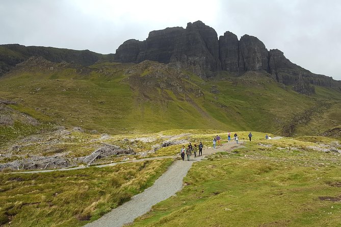 4 Day Highlands and Isle of Skye Tour from Glasgow - Is $539.55 a good deal for transport and entry fees?