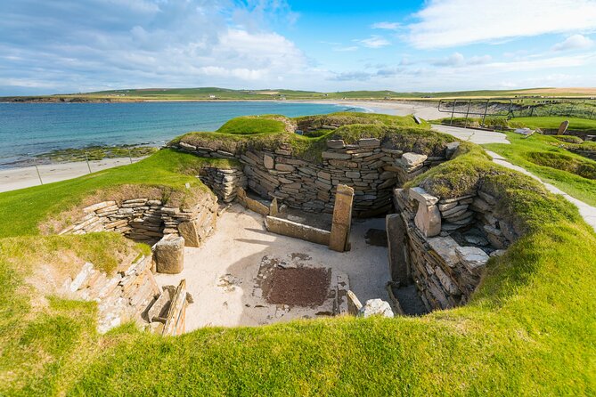 8 Day Isle of Skye, Orkney & North Coast 500 tour from Edinburgh - Day 1 From Dunkeld to Culloden and the Clava Cairns