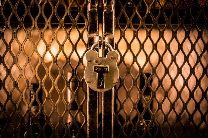 90min Underground Whisky Tasting in Edinburgh's Old Town - The Lost Close, literally under the Royal Mile