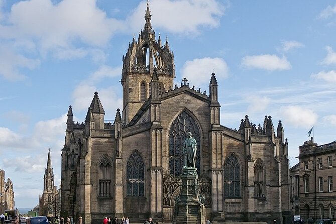 A History of Witchcraft in Edinburgh: A Self-Guided Audio Tour - Stop-by-stop: what you will hear at each place