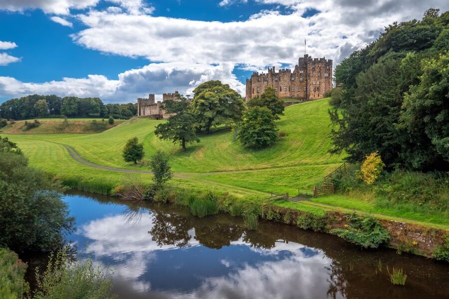 Alnwick Castle and Scottish Borders Tour from Edinburgh - Key things to know before you go