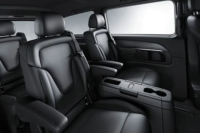 Arrival Transfer Edinburgh Airport EDI to Edinburgh by Minivan - The Mercedes V-Class Ride That Makes Day One Feel Easier