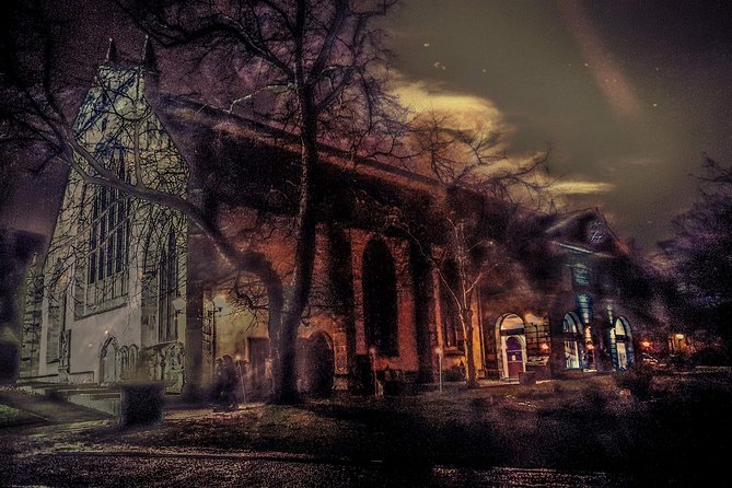 City of the Dead Haunted Graveyard Tour - Meeting at St Giles and starting from the Tree of the Dead