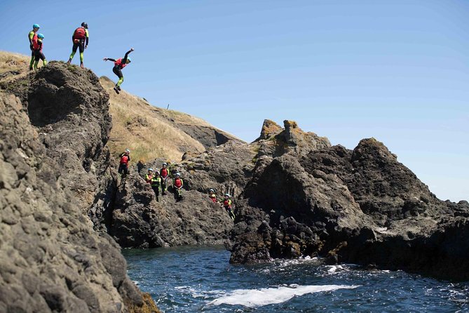 Coasteering Day Trips from Edinburgh - Guide style and safety: why Ross, Mikey, and the team keep it fun