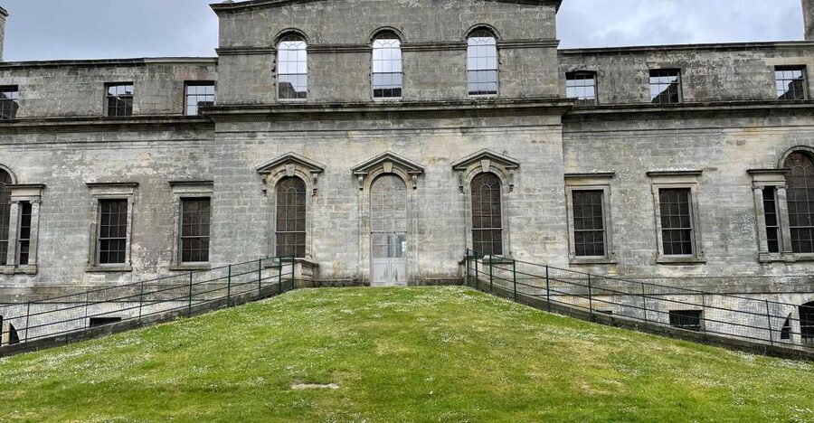Codebreakers' Choice: Rosslyn Chapel & the Da Vinci Code - Castlelaw Hillfort: Iron Age ramparts you can actually picture