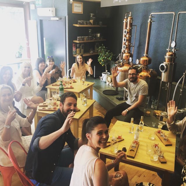 Distillery Masterclass - 8 Scottish gins paired with cheeses - The 2-hour format: eight small-batch gins and eight cheese pairings