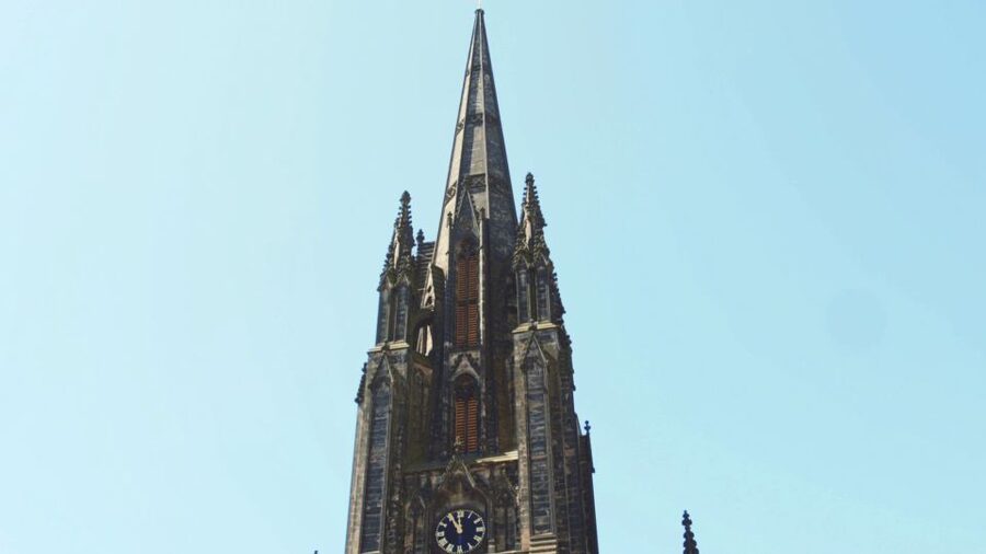 Edinburgh: 3-Hour Historical Walking Tour in Spanish - Who This Spanish Old Town Tour Is Best For