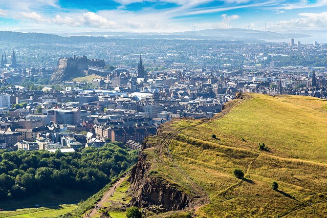 Edinburgh: Arthur's Seat Hike with Local Guide - Guides matter, and the best ones handle both terrain and people
