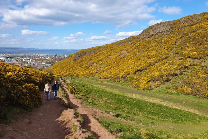 Edinburgh: Arthur's Seat Hike with Local Guide - Holyrood Park climb, with pacing that actually respects your legs