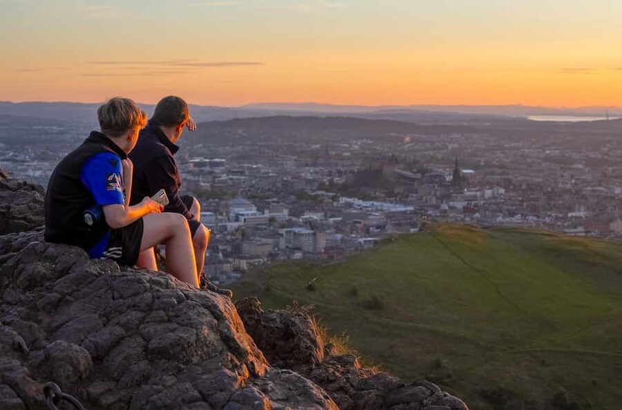 Edinburgh: Arthur's Seat Hike with Mountain Guide - Price and value: is $38 worth it?
