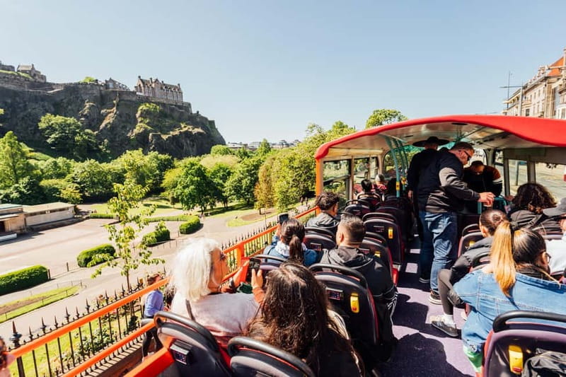 Edinburgh: Big Bus Hop-On, Hop-Off Tour by Open-Top Bus - Onboard audio in 9 languages, plus real-world listening tips