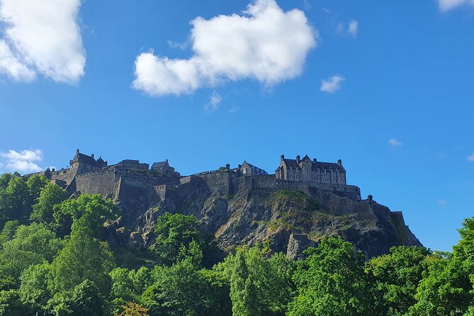 Edinburgh Castle Highlights Tour with Tickets, Map, and Guide - Hawkhill uphill climbing, with prisoners and present residents in the same story