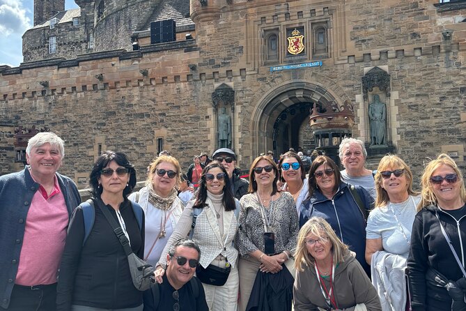 Edinburgh Castle & Royal Mile Walking Tour - Ticket Included - Key highlights worth knowing before you go