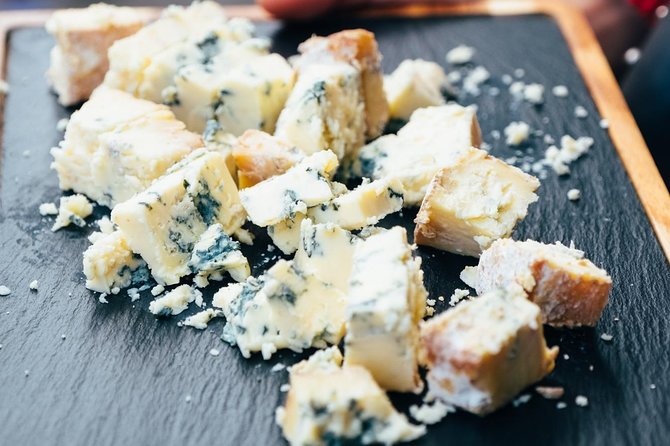 Edinburgh Cheese Crawl : Guided Food Tour - Comfort, Weather, and Lactose Intolerant Warnings