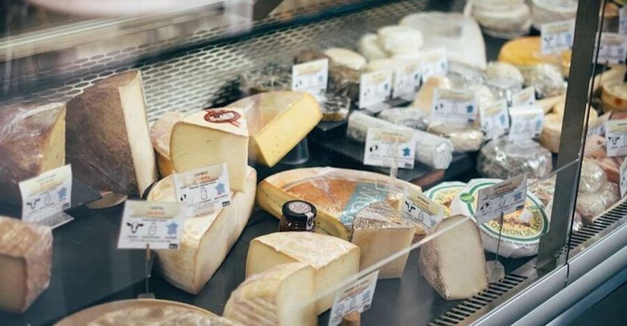 Edinburgh: Cheese Crawl with Local Guide - The Blue-Flag Meet Point: Saint Stephen’s Comely Bank Church