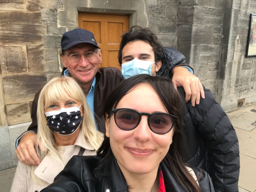 Edinburgh: Child-Friendly Tour with a Local Friend - Who should book this tour, and who might skip it