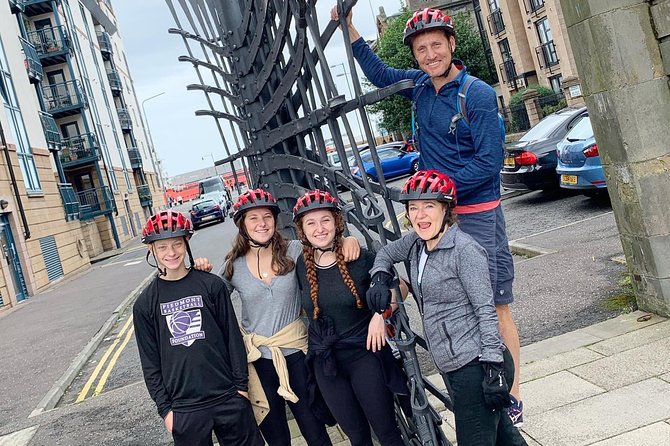 Edinburgh City Bike Tour - Choice of E-Bike or Manual - Who should book this tour, and who should skip it