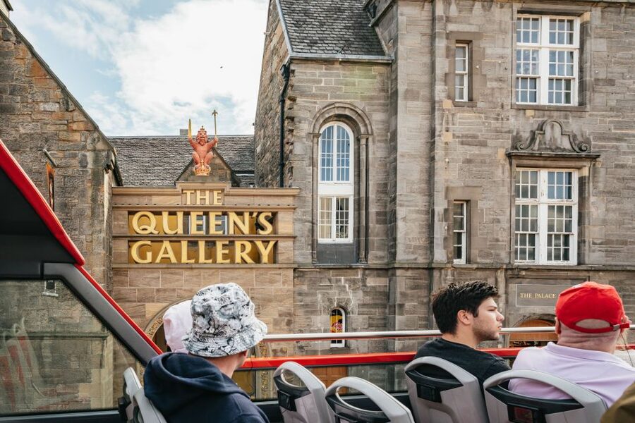 Edinburgh: City Sightseeing Hop-On Hop-Off Bus Tour - Audio commentary and Horrible Histories for kids