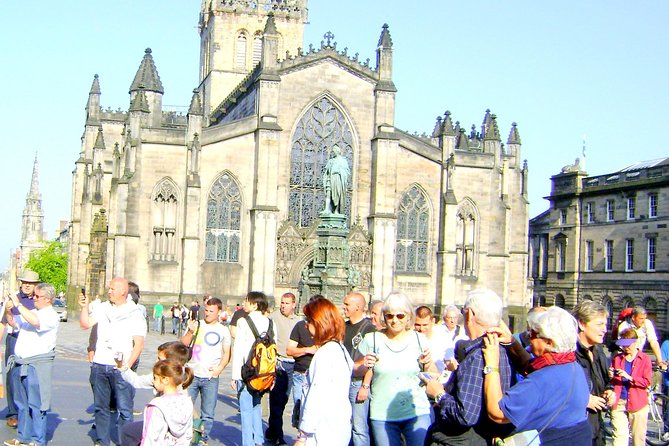 Edinburgh City Walking Tour, Discover Old Town, Royal Mile with a Local Expert! - Comfort and timing: cobbles, levels, and weather reality