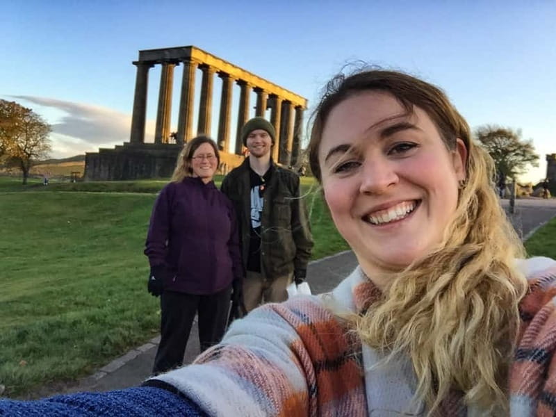 Edinburgh: Custom Highlights & Hidden Gems Tour with a Local - The local lanes and secret alleyways part (where Edinburgh feels real)
