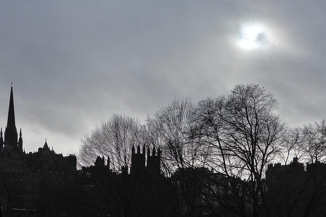 Edinburgh - Dark History - St Giles’ Cathedral: A Secret Corner and a Burial That Sparked Debate