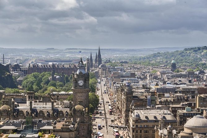 Edinburgh: Dean Village Circus Lane Walking Tour with a Local - Stop 3: Scott Monument, the gothic rocketship and what to expect