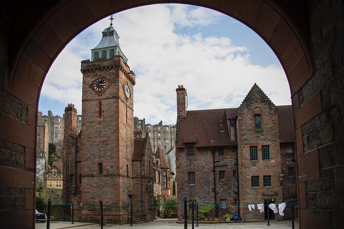 Edinburgh: Dean Village & New Town Walking Tour - Scott Monument: a writer-focused landmark with big scale