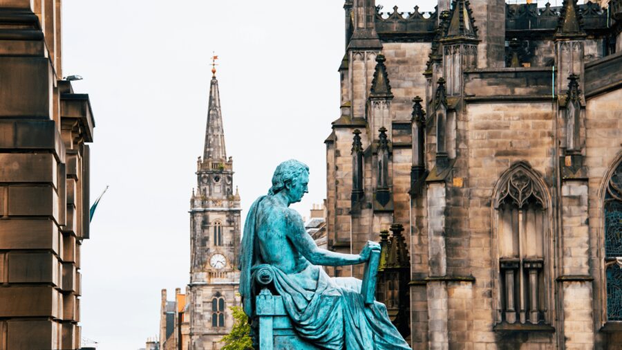 Edinburgh: Discover Edinburgh's Old Town Walking Tour - Greyfriar’s Kirkyard: When Stones Teach You About Edinburgh’s Temper