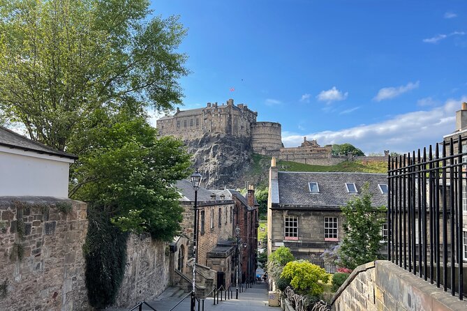 Edinburgh Experience By Car - A Private, By-Car Taste of Edinburgh’s Big Icons