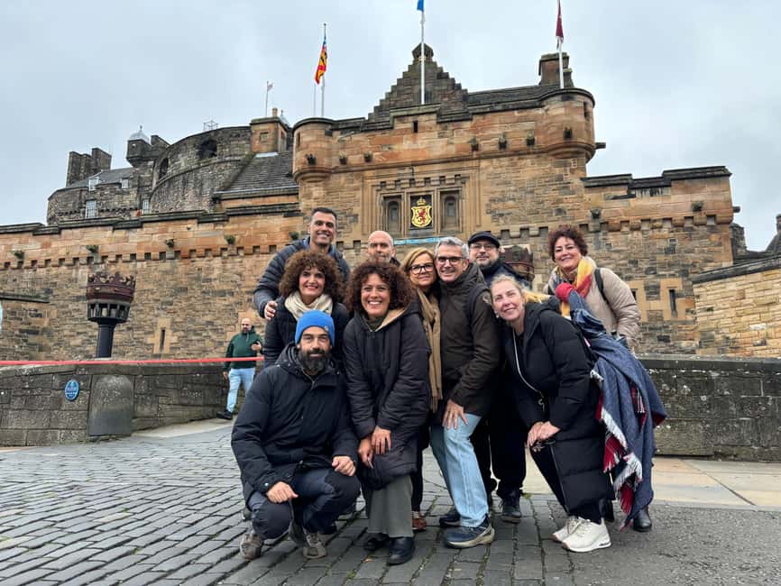 Edinburgh: Full-Day Walking Tour with Edinburgh Castle - Scottish National Gallery of Modern Art: Scottish art that is easy to follow