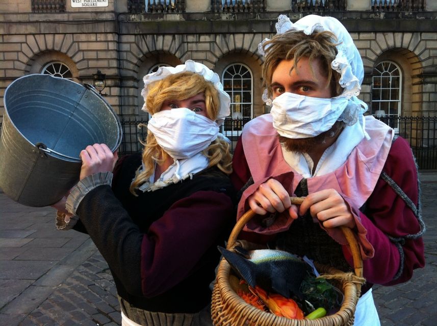 Edinburgh Ghosts & Gore Walking Tour - Logistics that matter on cobblestones: timing, rain, and what to bring