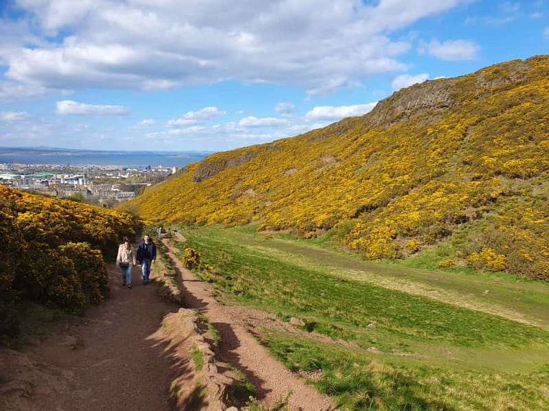 Edinburgh: Guided Hike to Arthur's Seat and Holyrood Park - Key Takeaways Before You Go