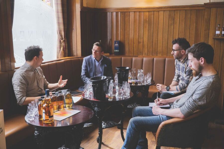 Edinburgh: Guided Whisky Tasting & Walking Tour - Price Check: Is $74 Worth It?