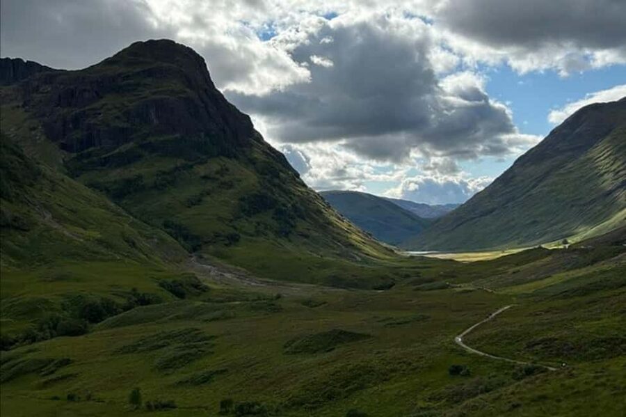 Edinburgh: Harry Potter, Glenfinnan Viaduct & Highland Tour - Glencoe: Three Sisters, waterfall views, and the MacDonald hidden glen story