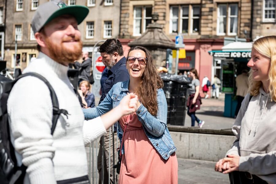 Edinburgh: Harry Potter Guided Tour With A Whisky Tasting - Royal Mile Start at Tron Kirk, and How Not to Get Lost