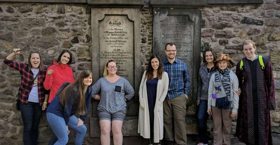 Edinburgh: Harry Potter Tour with Entry to Edinburgh Castle - Tron Kirk to Waverley Station: the Royal Mile warm-up