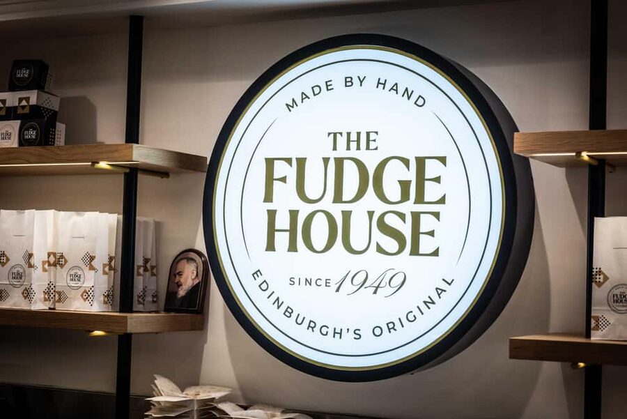 Edinburgh: Historical Gems Tour & A Taste of Scottish Fudge - The Fudge House tasting: Scottish fudge and Tablet made part of the story