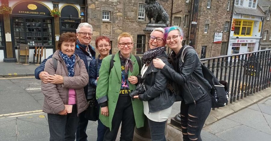 Edinburgh: History and Culture Private Tour - St Giles Cathedral and the Worlds End: street-level history