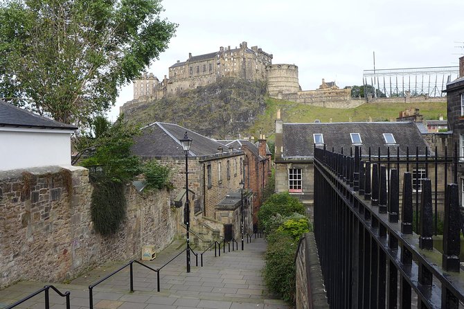 Edinburgh: History Lovers Old Town Walking Tour - Greyfriars: Graveyard Stories That Reach From Literature to Medicine