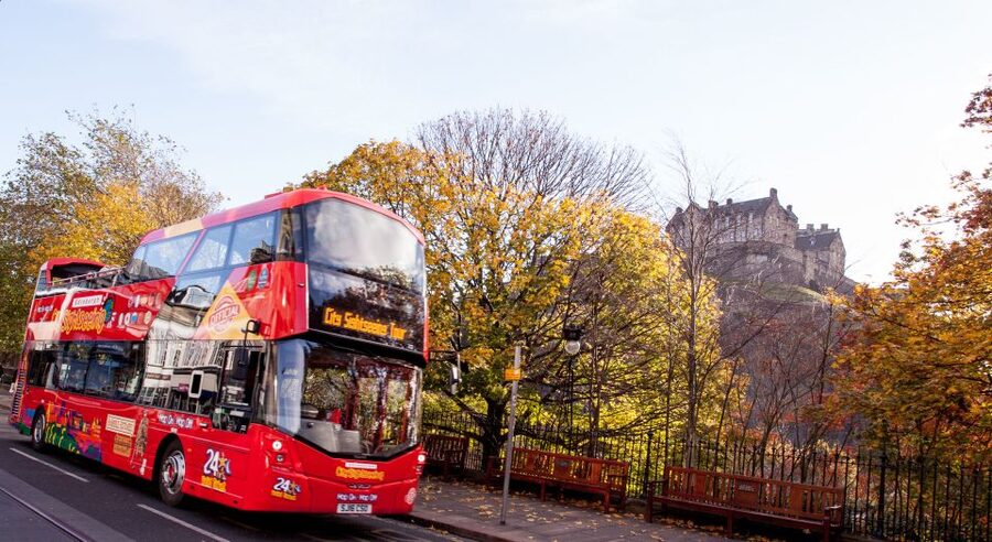 Edinburgh: Hop-On Hop-Off Bus Pass with 3 City Tours - Waterloo Place: the one starting point that keeps things simple