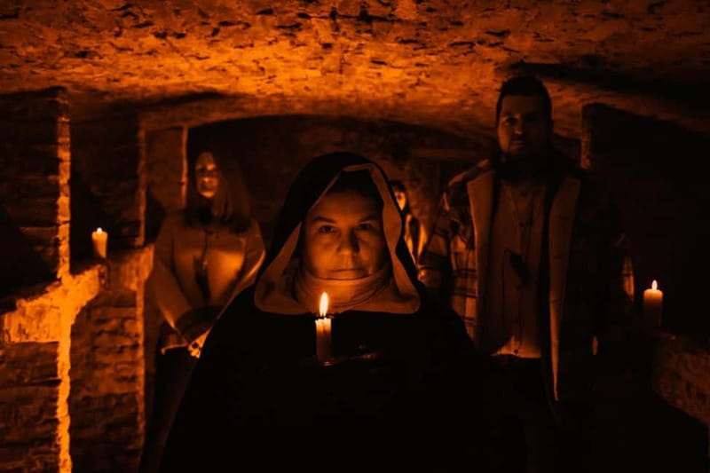 Edinburgh: Immersive, Adult-Only Haunted Vaults Night Tour - Adult-only haunted vaults: what you are really paying for