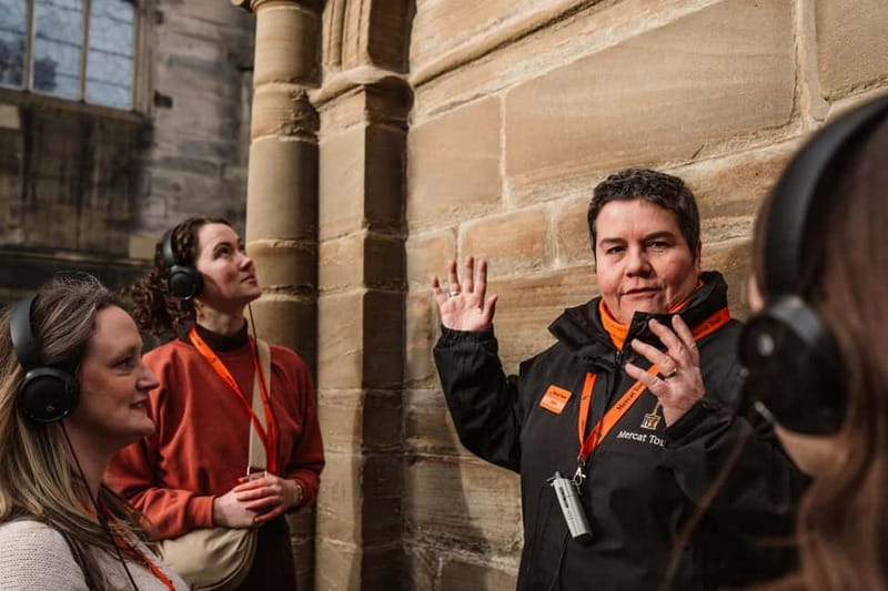 Edinburgh: Immersive Small-Group Historic Vaults Tour - Guides Who Tell The Story Like It’s Happening Now