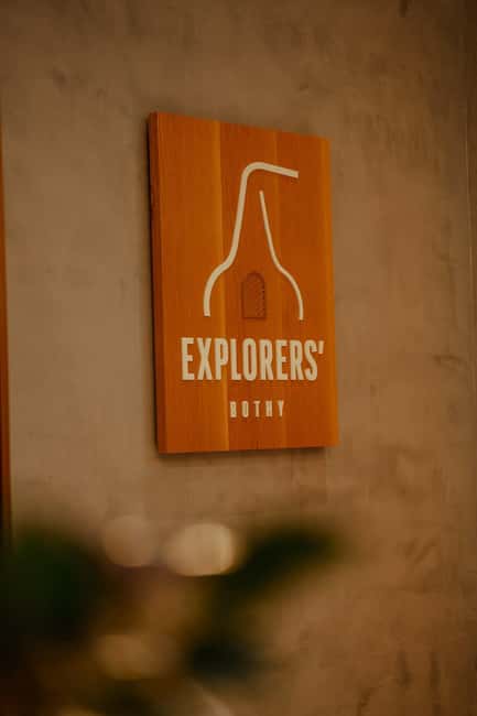 Edinburgh: Johnnie Walker Whisky Explorers Guided Tasting - What Happens in the Explorers Bothy Tasting Room