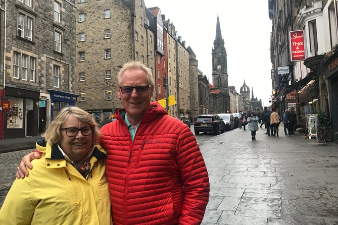 Edinburgh Like a Local: Private & Personalized Experience (3 hrs) - Old Town whisky history, walking and tasting reality checks