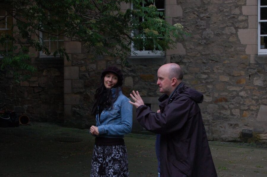 Edinburgh Literary Pub Tour with "Real-Actors" - Price and value: what $33 gets you versus a normal pub night