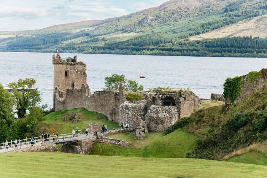 Edinburgh: Loch Ness, Glencoe, Coos & the Highlands Day Tour - Loch Ness: Urquhart Castle and the monster cruise option