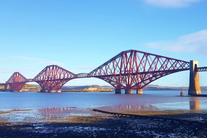 Edinburgh Luxury Private Day Tour from Edinburgh - Holyrood Park and Arthur’s Seat views: a scenic pause that may turn into a hike