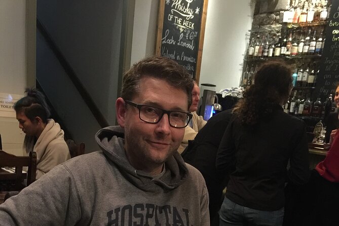 Edinburgh Night Tour with a Local Guide: Private & 100% Personalized - Small details that make the night smoother