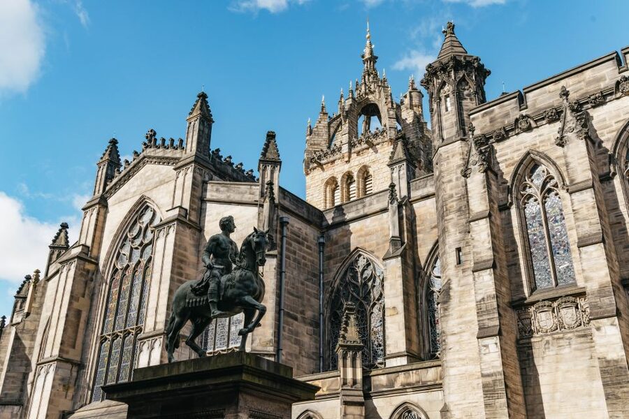 Edinburgh: Old Town History and Tales Walking Tour - Key points worth knowing before you lace up
