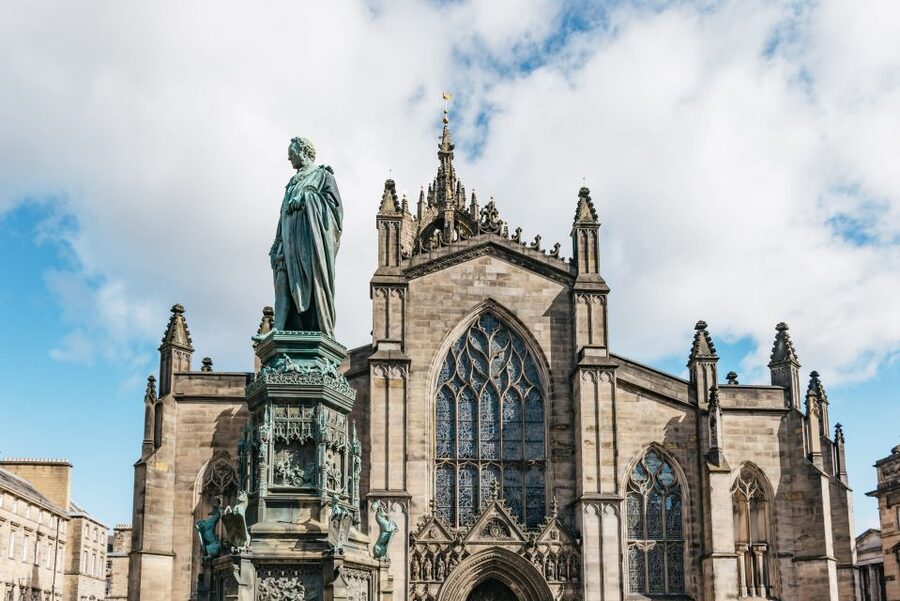 Edinburgh: Old Town History and Tales Walking Tour - Scottish Enlightenment and Harry Potter inspiration, what to look for